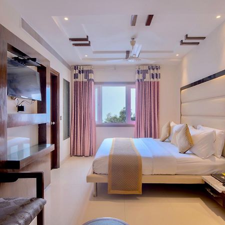 Empire Suites, 新德里 外观 照片