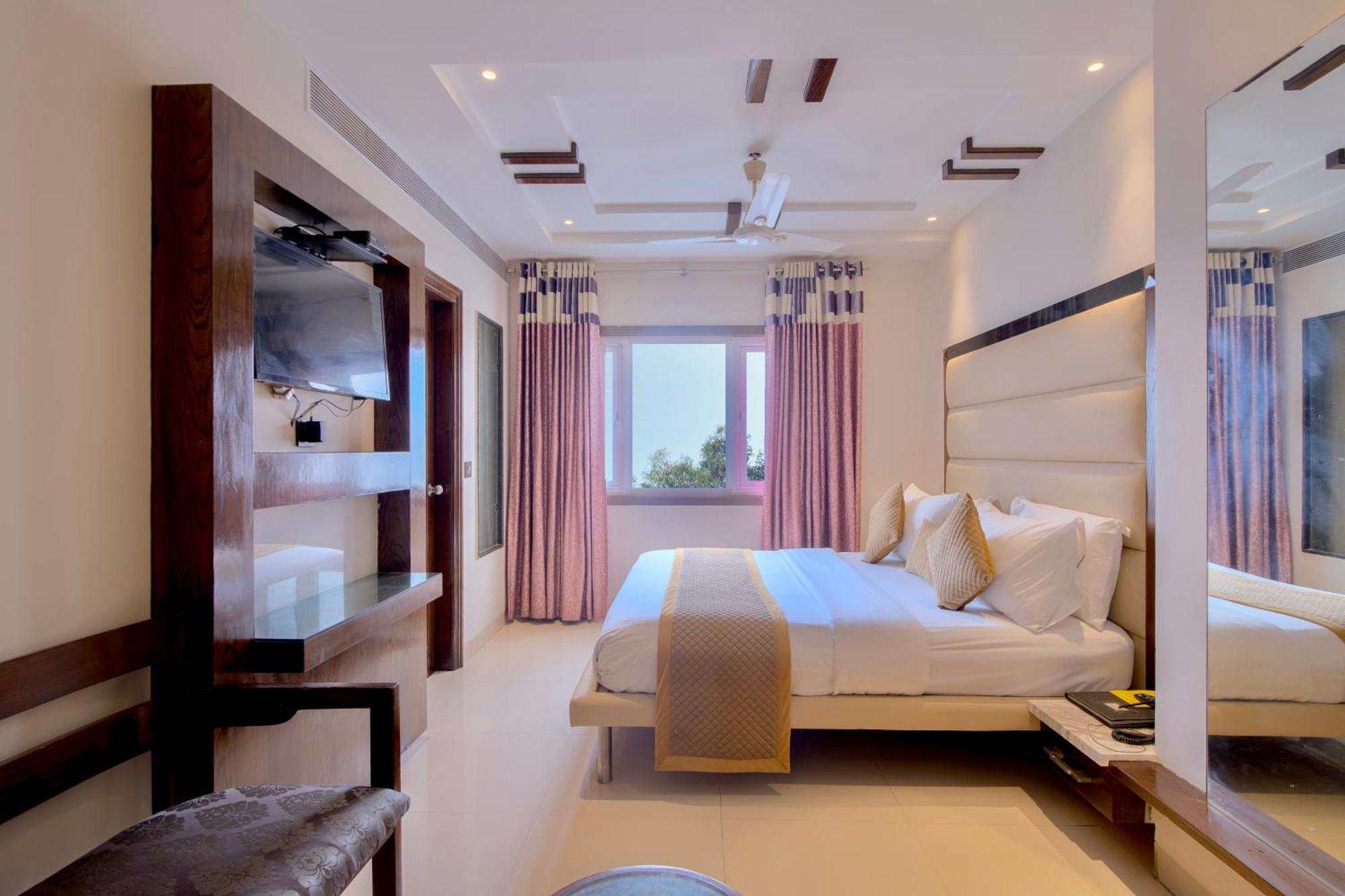 Empire Suites, 新德里 外观 照片