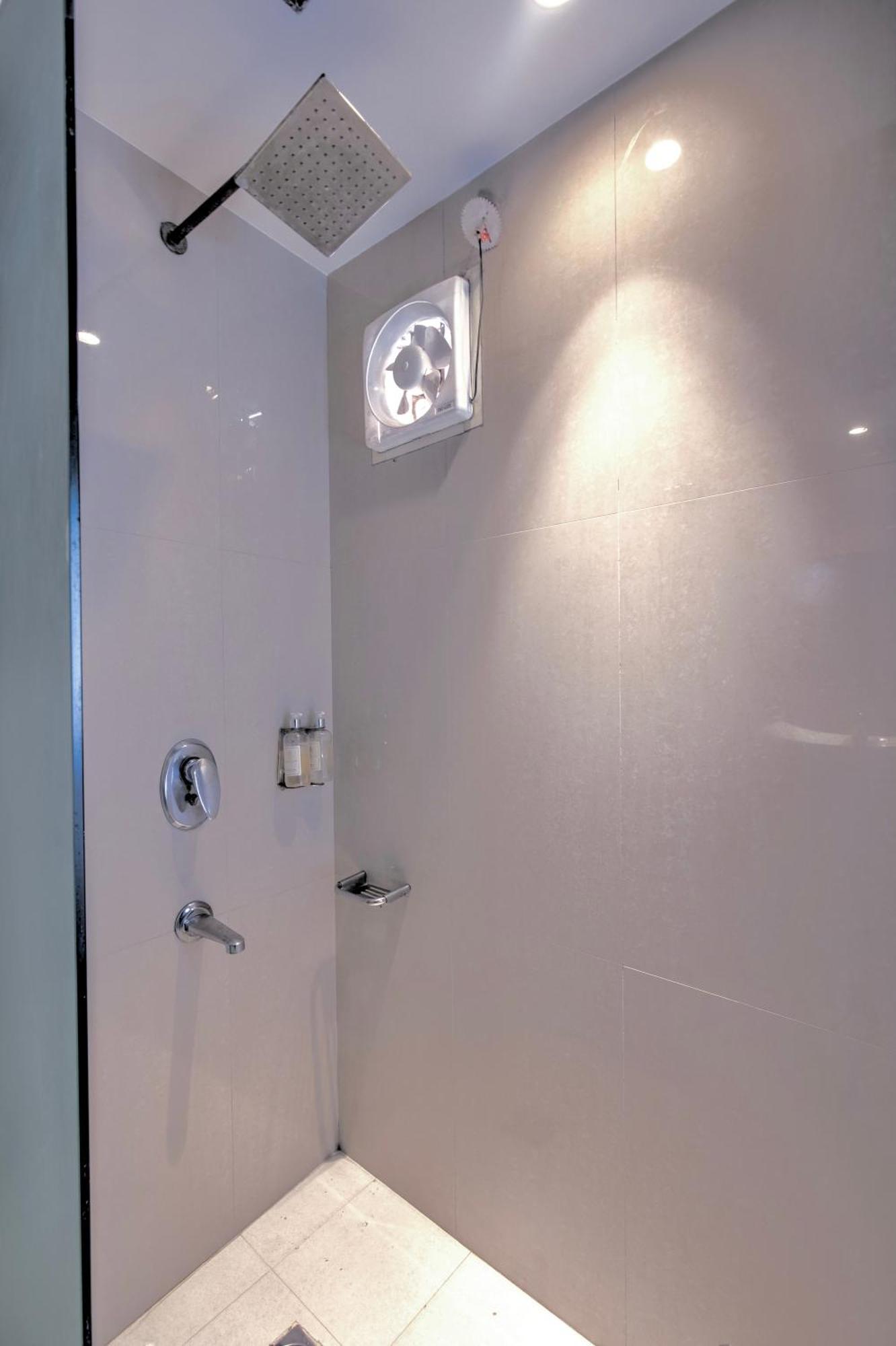 Empire Suites, 新德里 外观 照片