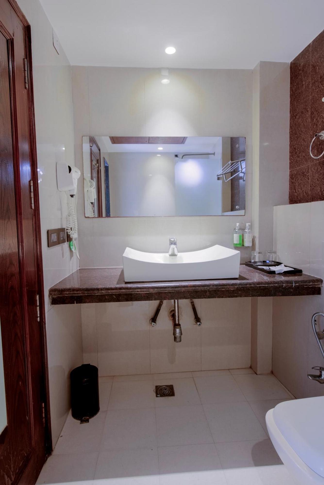 Empire Suites, 新德里 外观 照片